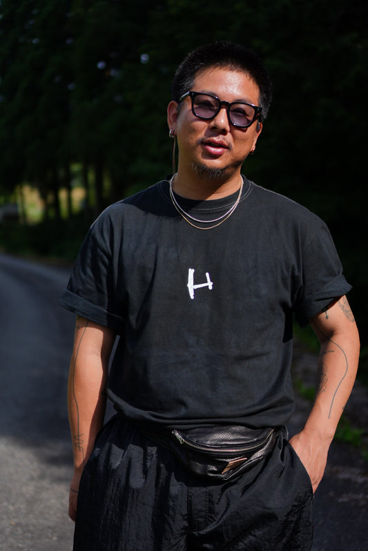 HOUSE | Signature H TEE