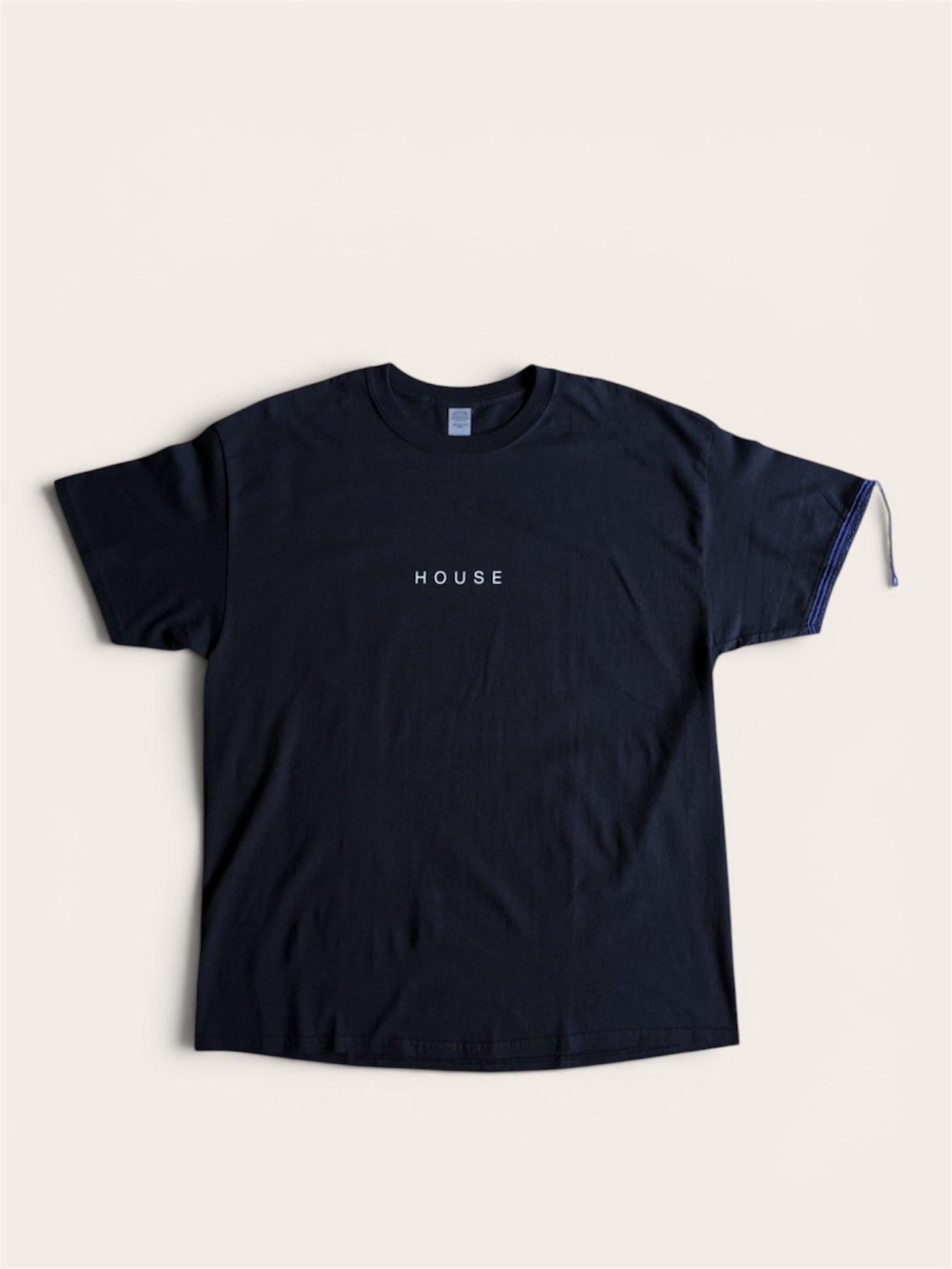 HOUSE | 刺繍　TEE