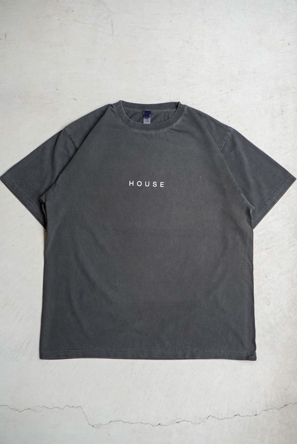 HOUSE | Photo TEE